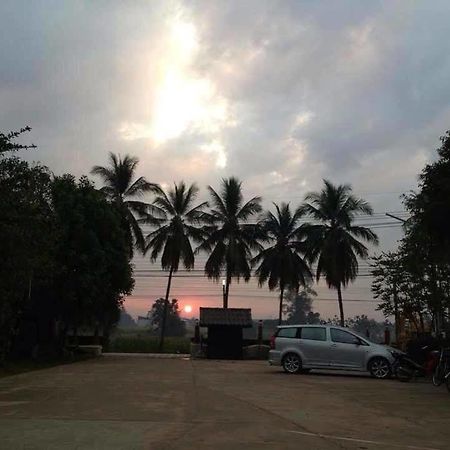 Maiyai Resort - Big Tree Kamphaeng Phet Eksteriør bilde